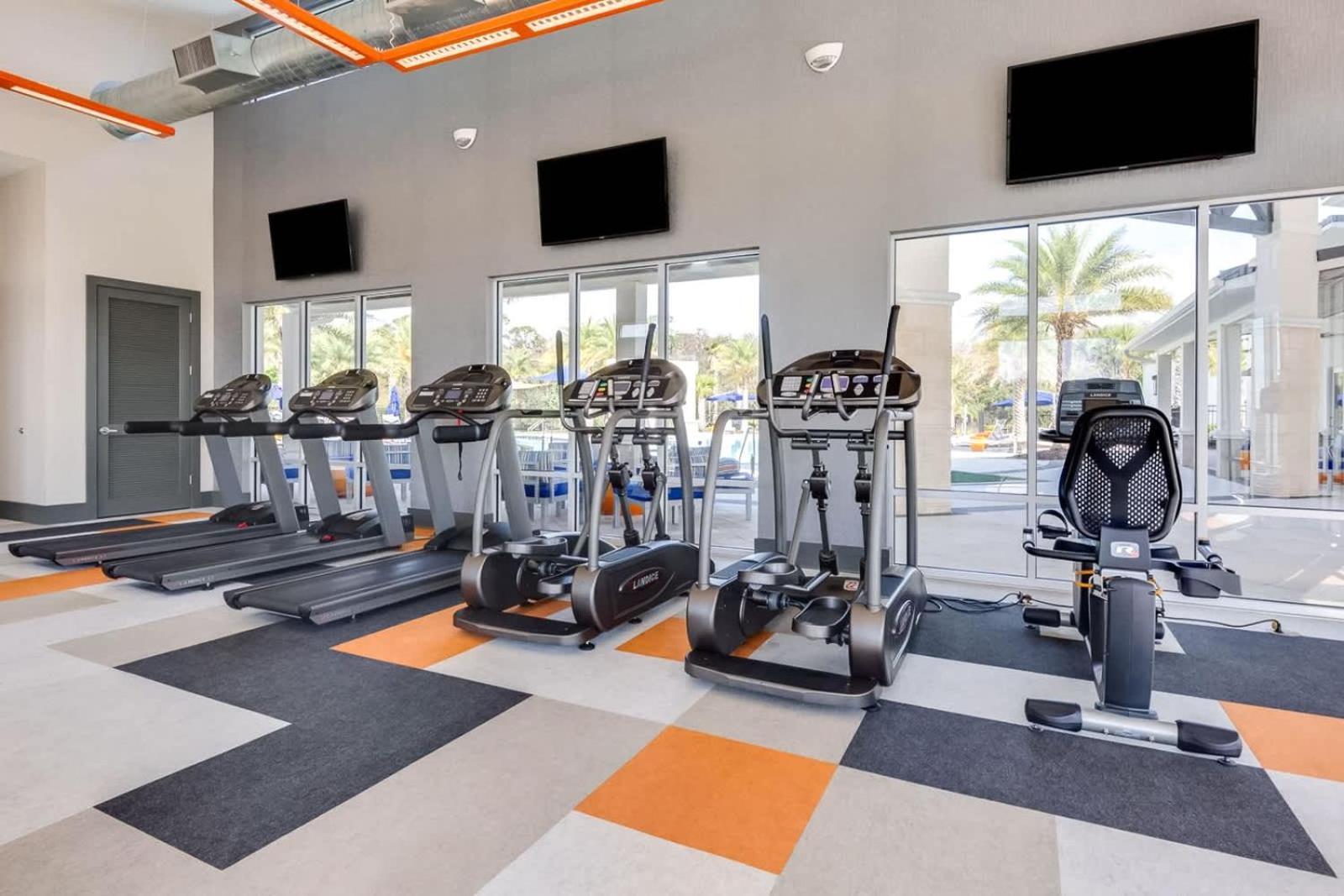 10Br Luxury Home Near Disney W Pool & Games Room كيسيمي المظهر الخارجي الصورة