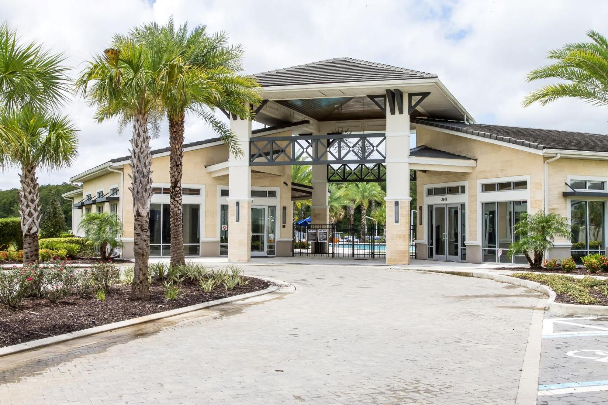 10Br Luxury Home Near Disney W Pool & Games Room كيسيمي المظهر الخارجي الصورة
